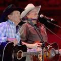 ALAN JACKSON, GEORGE STRAIT