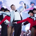 HUGH JACKMAN, THE GREATEST SHOWMAN ENSEMBLE