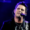 ALEJANDRO SANZ, EL CANTO DEL LOCO